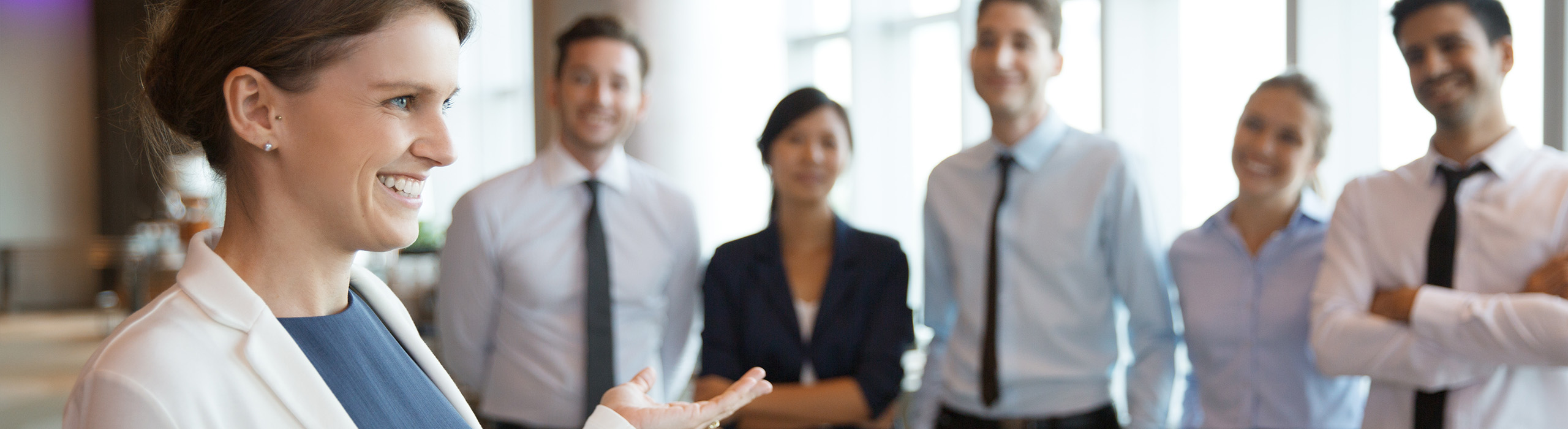 [Translate to English:] Experten beraten sich zum Azubimarketing